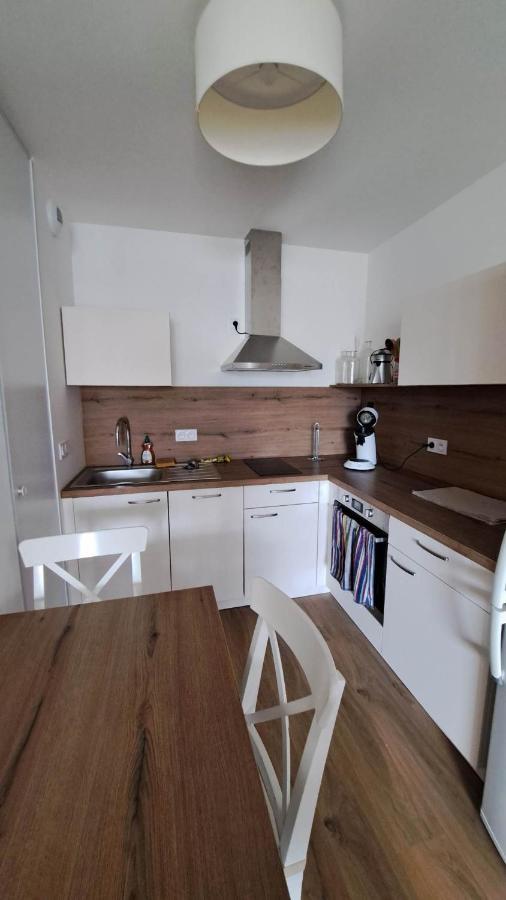 Joli Appartement Rdc T2 Tours Luaran gambar